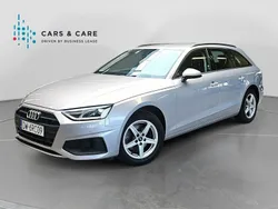 Srebrny (metalik) Używany 2021 Audi A4 Kombi | 92 900 zł (Dość drogi)