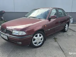 Bordowy Używany 1998 Opel Astra Sedan/Limuzyna | 4600 zł (Drogi)