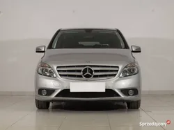 Srebrny Używany 2011 Mercedes B180 Minivan | 33 999 zł (Drogi)