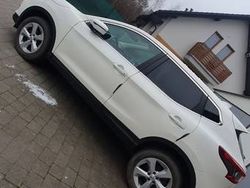 Biały Używany 2018 Nissan Qashqai SUV | 72 000 zł (Dość drogi)
