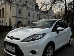 Biały Używany 2009 Ford Fiesta Hatchback | 19 700 zł (Dość drogi)