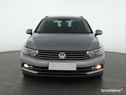Srebrny Używany 2017 VW Passat Kombi | 57 999 zł (Dobra cena)