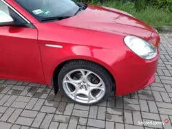 Czerwony Używany 2011 Alfa Romeo Giulietta Competizione Hatchback | 23 400 zł (Uczciwa cena)