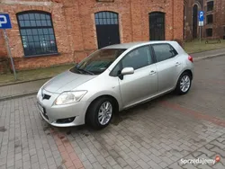 Srebrny Używany 2007 Toyota Auris Hatchback | 9000 zł (Uczciwa cena)