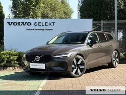 Szary Używany 2025 Volvo V60 Kombi | 219 900 zł