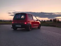 Czerwony Używany 1999 Fiat Seicento Hatchback | 2500 zł (Uczciwa cena)