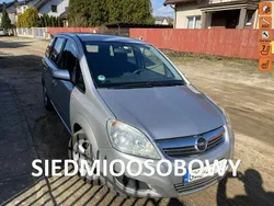 Srebrny Używany 2009 Opel Zafira Minivan | 11 300 zł (Dobra cena)