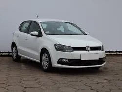 Biały Używany 2015 VW Polo Hatchback | 27 499 zł (Dobra cena)