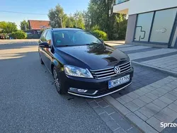 Granatowy Używany 2014 VW Passat Kombi | 38 500 zł (Uczciwa cena)