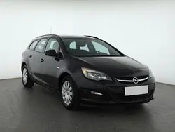 Czarny Używany 2013 Opel Astra Kombi | 19 499 zł (Uczciwa cena)
