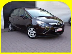 Brązowy Używany 2013 Opel Zafira Minivan | 33 900 zł (Uczciwa cena)