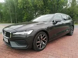 Szary Używany 2020 Volvo V60 Kombi | 84 900 zł (Super Cena)