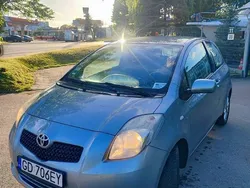 Srebrny Używany 2009 Toyota Yaris Hatchback | 8000 zł (Uczciwa cena)