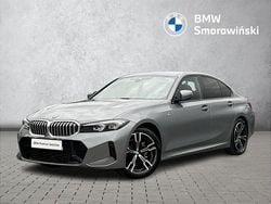 Szary skyscraper metalizowany Używany 2025 BMW 318 Comfort Edition Sedan/Limuzyna | 171 900 zł (Dość drogi)