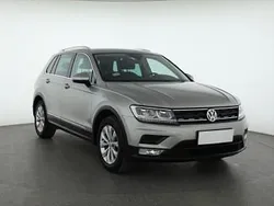 Szary Używany 2017 VW Tiguan SUV | 74 999 zł (Uczciwa cena)