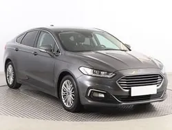 Szary Używany 2020 Ford Mondeo Hatchback | 59 999 zł (Uczciwa cena)