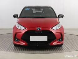 Czerwony Używany 2022 Toyota Yaris Hybrid Hatchback | 89 999 zł (Drogi)