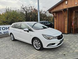Biały Używany 2019 Opel Astra Kombi | 44 800 zł (Uczciwa cena)