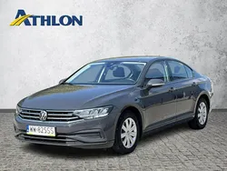Szary Używany 2021 VW Passat Sedan/Limuzyna | 59 800 zł (Super Cena)