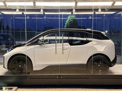 Biały Używany 2022 BMW i3 Hatchback | 113 369 zł