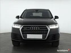 Czarny Używany 2018 Audi Q7 SUV | 137 999 zł