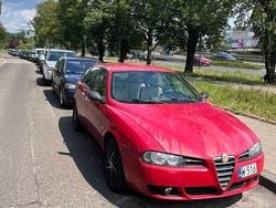 Czerwony Używany 2005 Alfa Romeo 156 Kombi | 5700 zł