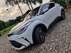 Biały Używany 2022 Toyota C-HR SUV | 117 900 zł (Drogi)