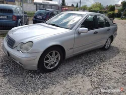 Używany 2003 Mercedes C200 Sedan/Limuzyna | 3999 zł (Dobra cena)