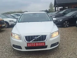 Biały Używany 2008 Volvo V70 Kombi | 24 900 zł
