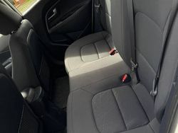 Biały Używany 2015 Kia Rio Hatchback | 29 500 zł (Uczciwa cena)
