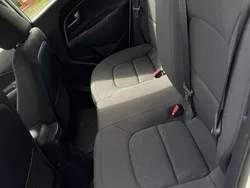 Biały Używany 2015 Kia Rio Hatchback | 29 500 zł (Uczciwa cena)