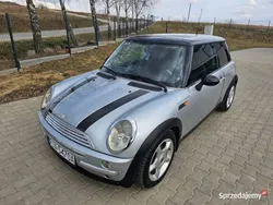 Srebrny Używany 2002 Mini Cooper Hatchback | 8900 zł (Uczciwa cena)