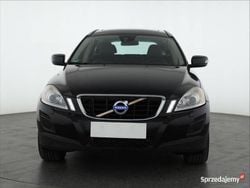 Czarny Używany 2012 Volvo XC60 SUV | 32 999 zł (Uczciwa cena)