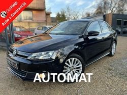 Czarny Używany 2014 VW Jetta Hybrid Sedan/Limuzyna | 35 900 zł