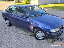 Używany 1999 Opel Astra Classic Sedan/Limuzyna | 1900 zł