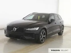 Czarny Używany 2025 Volvo V60 Kombi | 219 000 zł (Dość drogi)