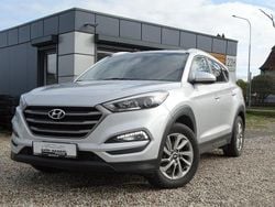 Srebrny (metalik) Używany 2016 Hyundai Tucson SUV | 51 900 zł (Super Cena)