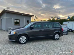 Szary Używany 2016 Dodge Grand Caravan Minivan | 55 990 zł (Uczciwa cena)