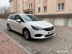 Biały Używany 2020 Opel Astra S Kombi | 33 000 zł (Dobra cena)