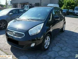 Czarny Używany 2011 Kia Venga 2 Hatchback | 23 600 zł (Dość drogi)