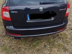 Czarny Używany 2010 Skoda Octavia Kombi | 29 900 zł (Drogi)
