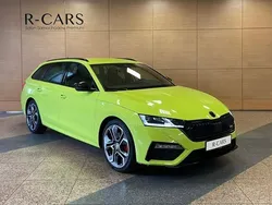 Zielony Używany 2024 Skoda Octavia Kombi | 154 700 zł