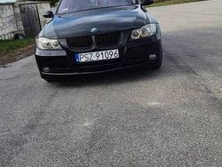 Czarny Używany 2006 BMW 325 Sedan/Limuzyna | 21 000 zł (Uczciwa cena)