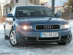 Niebieski (metalik) Używany 2001 Audi A4 S-Line Sedan/Limuzyna | 16 900 zł