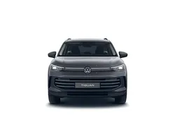 Nowe 2025 VW Tiguan SUV | 225 340 zł (Uczciwa cena)