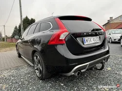 Czarny Używany 2011 Volvo V60 R-Design Kombi | 29 900 zł (Dobra cena)