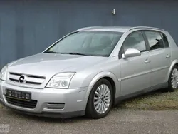Srebrny Używany 2005 Opel Signum Kombi | 7900 zł (Dość drogi)