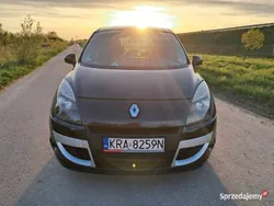 Używany 2010 Renault Scénic III Minivan | 14 400 zł (Uczciwa cena)