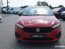 Czerwony Używany 2020 Fiat Tipo Classica Sedan/Limuzyna | 42 900 zł (Dobra cena)