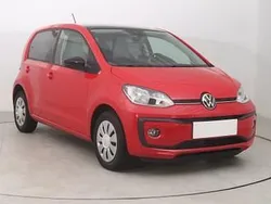 Czerwony Używany 2021 VW up! Hatchback | 41 999 zł (Uczciwa cena)